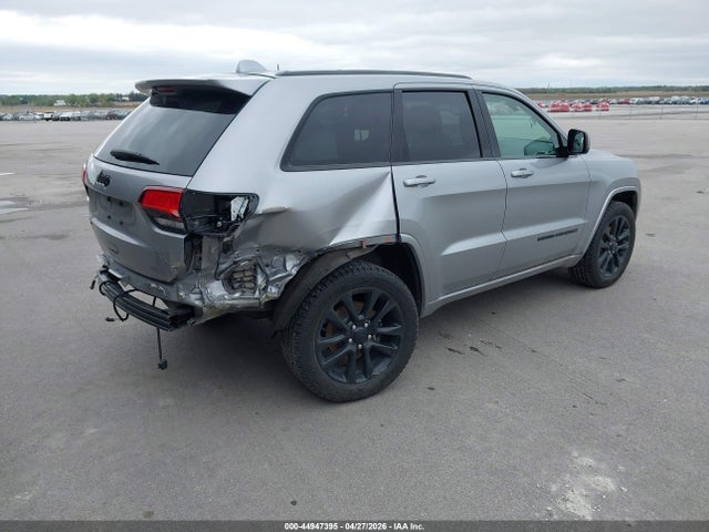 44947395 :رقم المزاد ، 1C4RJFAG9JC207277 vin ، 2018 Jeep Grand Cherokee Altitude 4x4 مزاد بيع