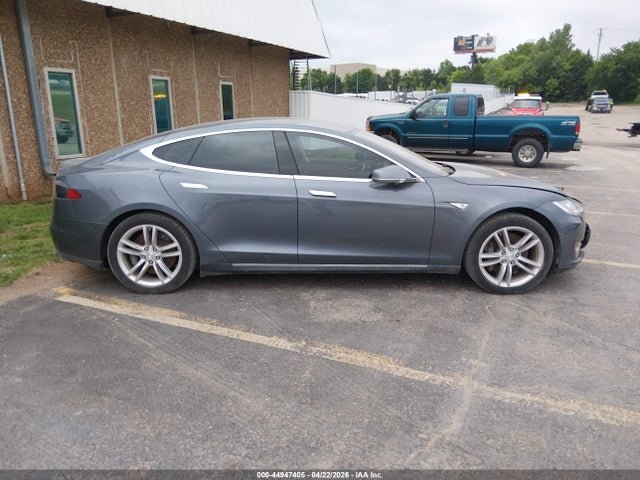 44947405 :رقم المزاد ، 5YJSA1H14EFP35789 vin ، 2014 Tesla Model S P85 مزاد بيع