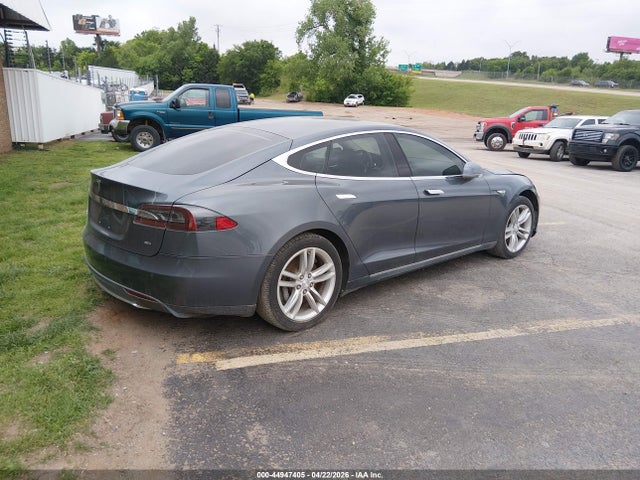 44947405 :رقم المزاد ، 5YJSA1H14EFP35789 vin ، 2014 Tesla Model S P85 مزاد بيع
