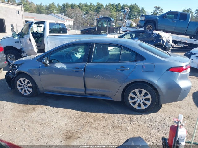 5YFB4MDE4PP041659 Toyota COROLLA LE