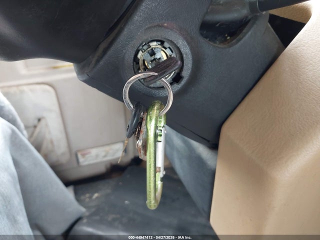Продаж на аукціоні авто 1999 Ford F550 Winnebago Cheiftan Super Duty Stripped Chass, vin: 3FCNF53S1XJA32785, номер лоту: 44947412