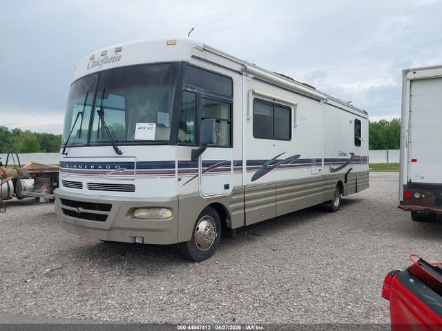 Продаж на аукціоні авто 1999 Ford F550 Winnebago Cheiftan Super Duty Stripped Chass, vin: 3FCNF53S1XJA32785, номер лоту: 44947412