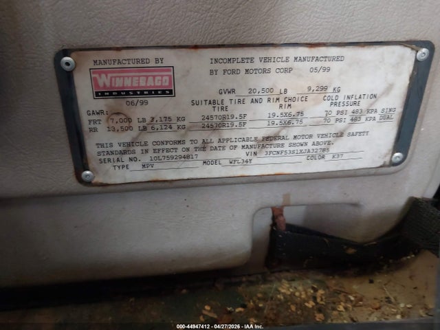 Продаж на аукціоні авто 1999 Ford F550 Winnebago Cheiftan Super Duty Stripped Chass, vin: 3FCNF53S1XJA32785, номер лоту: 44947412