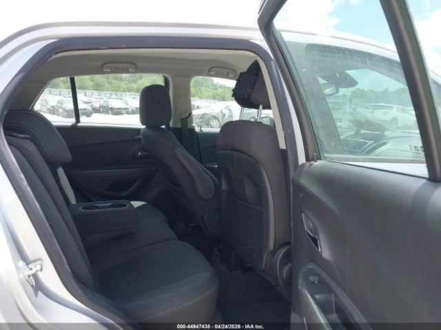 44947438 :رقم المزاد ، KL7CJNSB2GB617983 vin ، 2016 Chevrolet Trax 1ls مزاد بيع