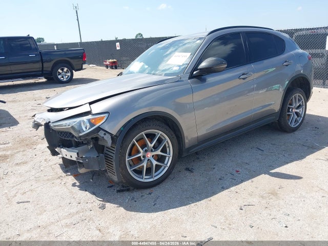 Aukcja sprzedaży 2018 Alfa Romeo Stelvio Ti Sport Awd, vin: ZASFAKNN1J7B63005, numer aukcji: 44947455