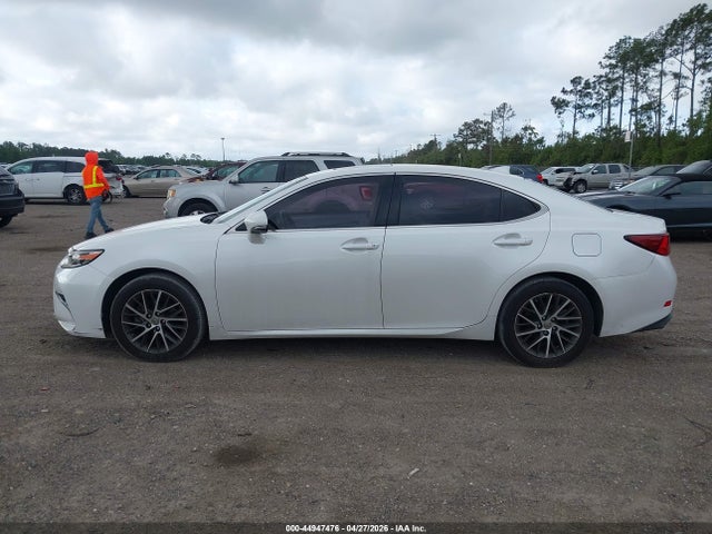 44947476 :رقم المزاد ، JTHBK1GG6G2236502 vin ، 2016 Lexus Es 350 مزاد بيع
