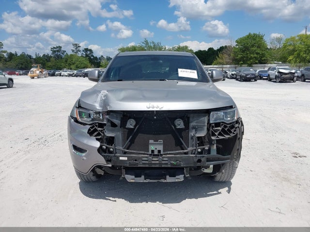 2018 Jeep Grand Cherokee Laredo E 4x2 მანქანა იყიდება აუქციონზე, vin: 1C4RJEAG0JC131197, აუქციონის ნომერი: 44947480