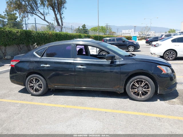 3N1AB7AP0EL695869 Nissan SENTRA SV