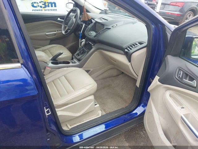 Продаж на аукціоні авто 2016 Ford Escape Se, vin: 1FMCU9G96GUC52439, номер лоту: 44947497