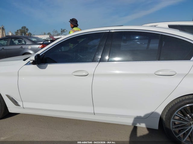 BMW 530I 2021 WBA53BH02MWX18615 Image 15