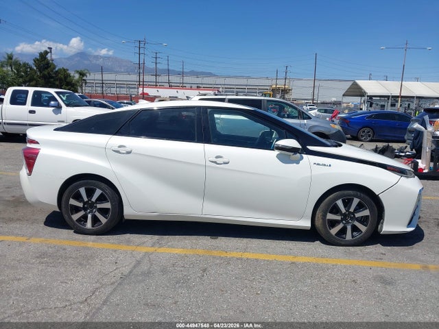 Toyota Mirai 2018 JTDBVRBD6JA004726 Image 13