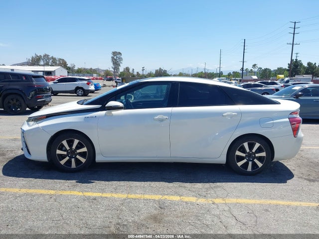 Toyota Mirai 2018 JTDBVRBD6JA004726 Image 14
