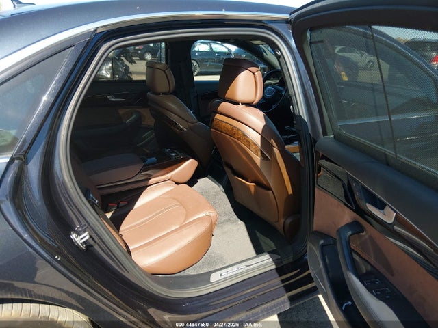44947580 :رقم المزاد ، WAU44AFD4HN011133 vin ، 2017 Audi A8 L 3.0t مزاد بيع