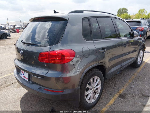 WVGAV7AX9JK001627 Volkswagen Tiguan Limited 2.0t