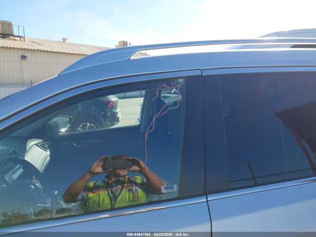 KNMAT2MV1KP531375 Nissan ROGUE SV