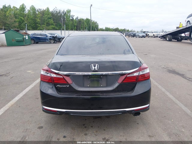 Aukcja sprzedaży 2017 Honda Accord Lx, vin: 1HGCR2F34HA074920, numer aukcji: 44947600
