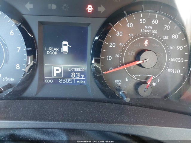 5TDKZ3DC2HS847129 Toyota Sienna Le 8 Passenger