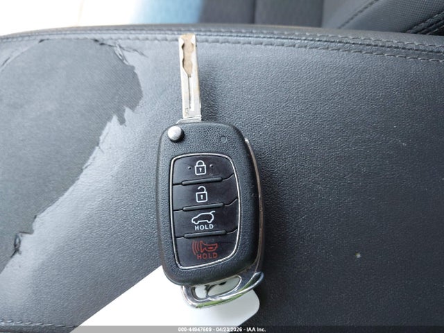 44947609 :رقم المزاد ، KM8J23A46KU843404 vin ، 2019 Hyundai Tucson Se مزاد بيع