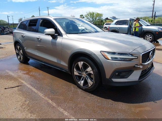 Volvo V60 Cross Country T5 2020 YV4102WK8L1030836 main image
