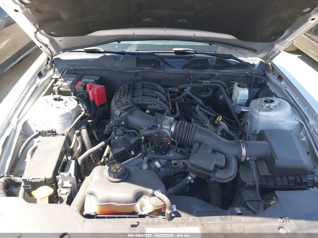 Продажа на аукционе авто 2012 Ford Mustang V6 Premium, vin: 1ZVBP8AM4C5235770, номер лота: 44947630