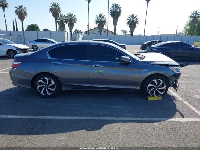 Honda ACCORD EX 2017 1HGCR2F00HA009021 Image 13