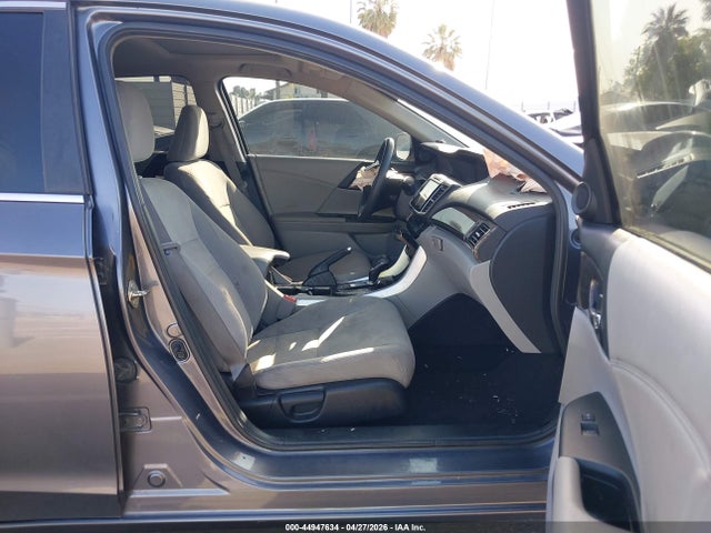 Honda ACCORD EX 2017 1HGCR2F00HA009021 Image 5
