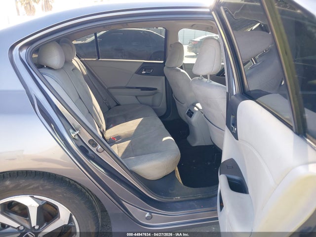 Honda ACCORD EX 2017 1HGCR2F00HA009021 Image 8