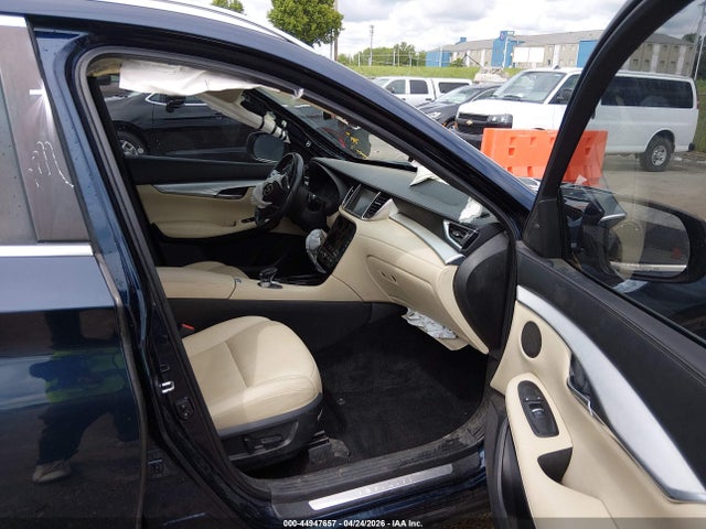 2019 Infiniti Qx50 Luxe მანქანა იყიდება აუქციონზე, vin: 3PCAJ5M14KF113164, აუქციონის ნომერი: 44947657