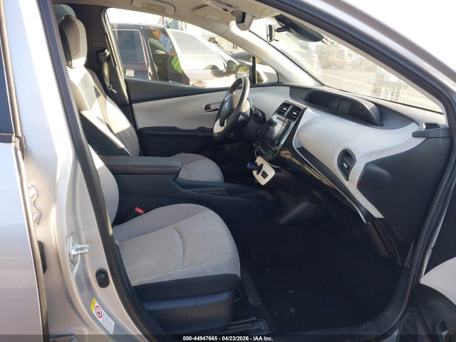 JTDKBRFU3J3073428 Toyota Prius Two