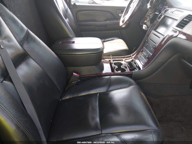 Продажа на аукционе авто 2008 Cadillac Escalade Standard, vin: 1GYEC63828R161288, номер лота: 44947669