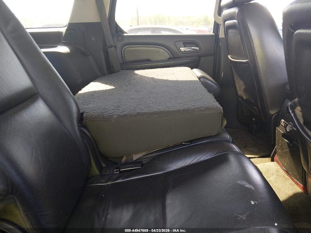 Продажа на аукционе авто 2008 Cadillac Escalade Standard, vin: 1GYEC63828R161288, номер лота: 44947669