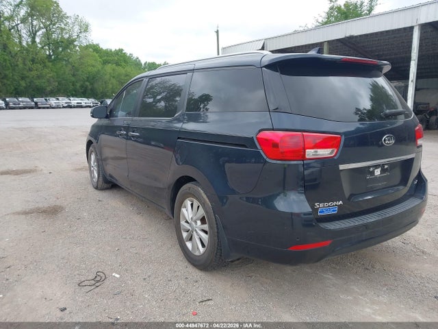 44947672 :رقم المزاد ، KNDMB5C1XG6134454 vin ، 2016 Kia Sedona Lx مزاد بيع