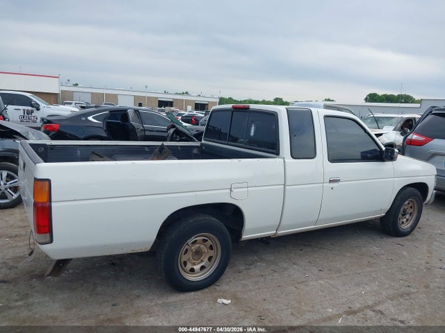 44947677 :رقم المزاد ، 1N6SD16S0SC412865 vin ، 1995 Nissan Truck King Cab Xe مزاد بيع