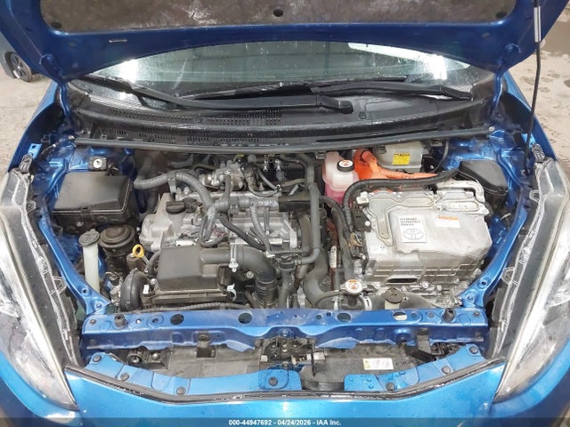 JTDKDTB32J1601704 Toyota Prius C Four