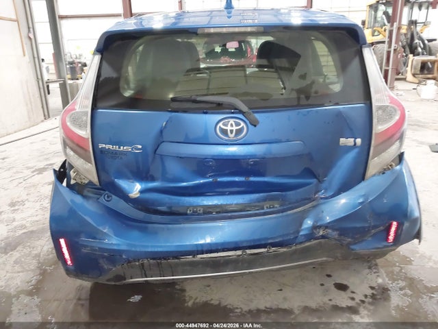 JTDKDTB32J1601704 Toyota Prius C Four