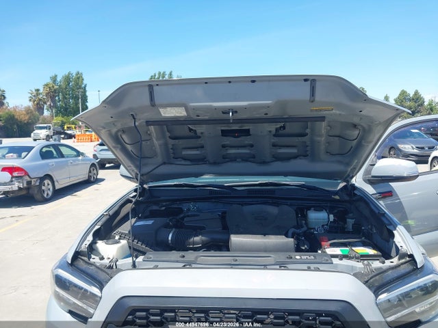 5TFCZ5AN7HX051895 Toyota Tacoma Trd Pro