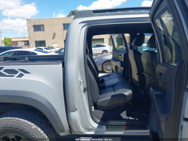 5TFCZ5AN7HX051895 Toyota Tacoma Trd Pro