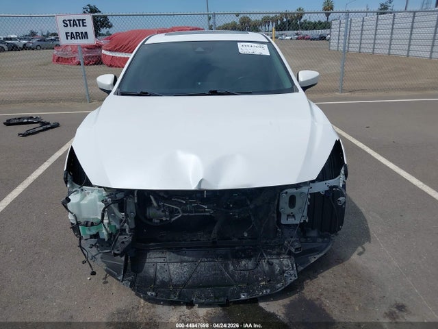 3MZBN1W32JM200116 Mazda Mazda3 Grand Touring