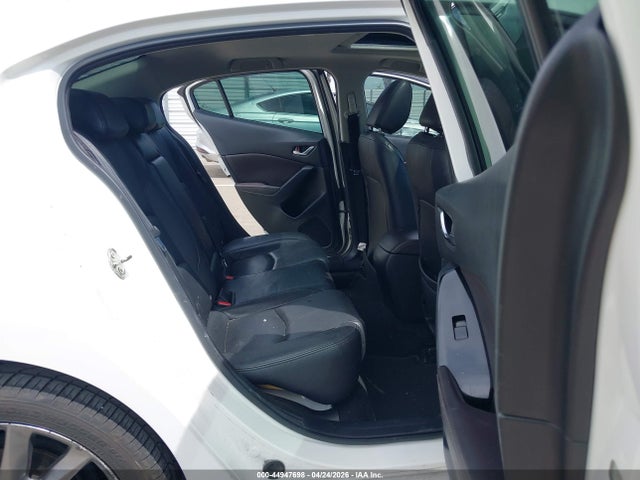 3MZBN1W32JM200116 Mazda Mazda3 Grand Touring