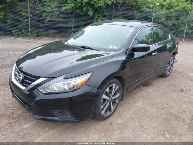 Nissan Altima 2.5 Sr 2016 1N4AL3AP1GC112717 Image 2