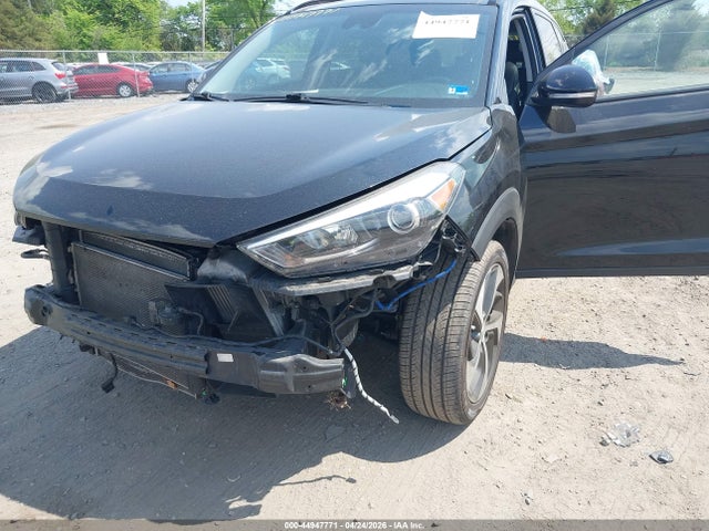 Продажа на аукционе авто 2018 Hyundai Tucson Limited, vin: KM8J3CA23JU676770, номер лота: 44947771