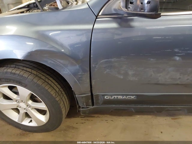 Продаж на аукціоні авто 2013 Subaru Outback 2.5i Premium, vin: 4S4BRCCC4D3321545, номер лоту: 44947808
