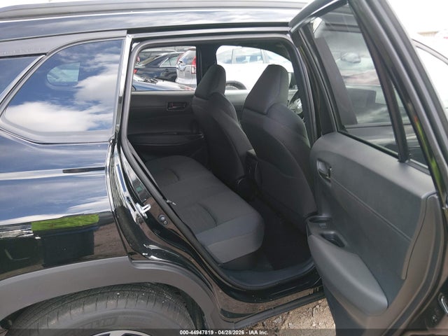 44947819 :رقم المزاد ، 7MUFBABG3TV104803 vin ، 2026 Toyota Corolla Cross Hybrid Se مزاد بيع