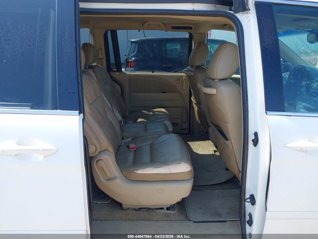 44947864 :رقم المزاد ، 5FNRL38858B005797 vin ، 2008 Honda Odyssey Touring مزاد بيع