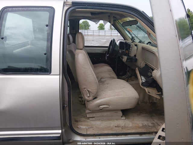1998 Chevrolet K1500 Fleetside მანქანა იყიდება აუქციონზე, vin: 1GCEK19R4WE208028, აუქციონის ნომერი: 44947888