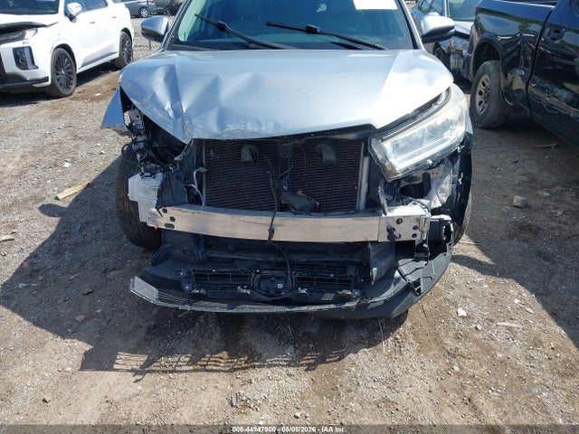 44947900 :رقم المزاد ، 5TDBZRFH4JS866783 vin ، 2018 Toyota Highlander Le Plus مزاد بيع