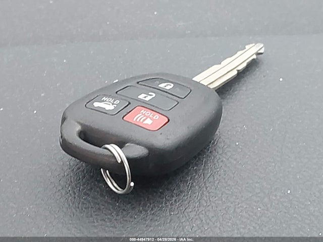 44947912 :رقم المزاد ، 4T4BF1FK8FR473234 vin ، 2015 Toyota Camry Le مزاد بيع
