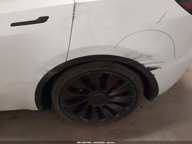 Продаж на аукціоні авто 2024 Tesla Model Y Performance Dual Motor All-wheel Drive, vin: 7SAYGDEF4RA294729, номер лоту: 44947945