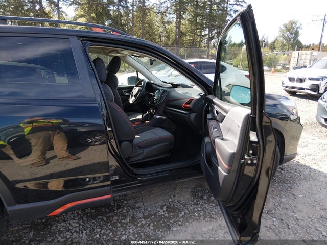 2019 Subaru Forester Sport მანქანა იყიდება აუქციონზე, vin: JF2SKAPC1KH425788, აუქციონის ნომერი: 44947972