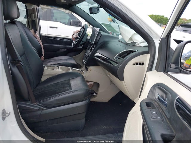 Auction sale of the 2018 Dodge Grand Caravan Sxt, vin: 2C4RDGCG7JR266636, lot number: 44947997
